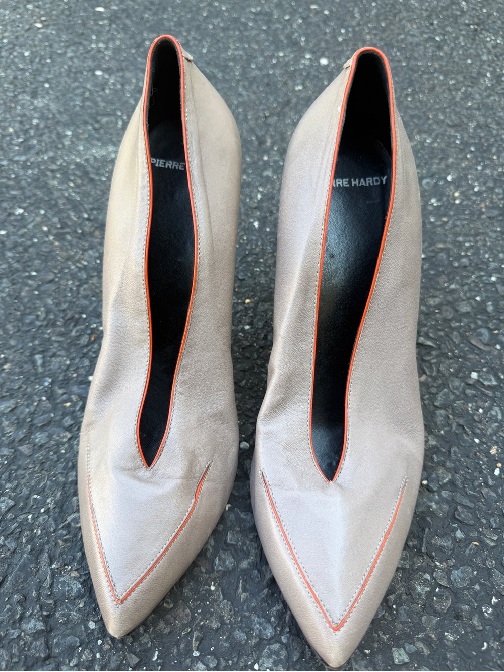 Pierre Hardy Taupe Leather Pointed Pumps with Orange Piping size 40